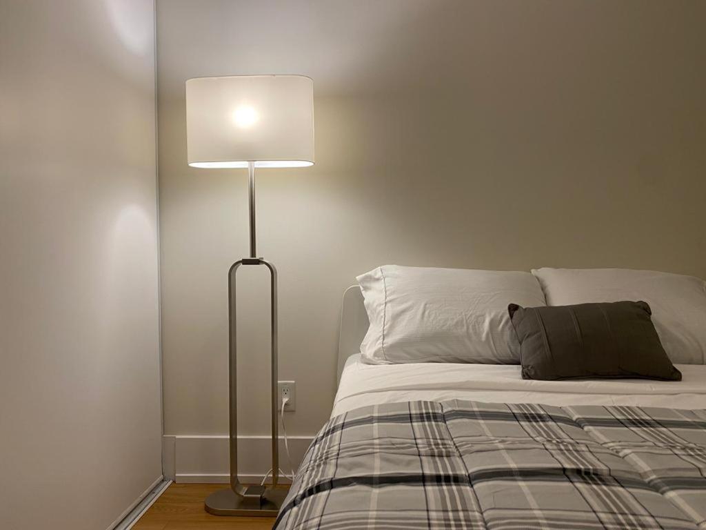 Grand View 2Br/2Ba Condos Cn Tower,Union,Tiff/Mtcc Toronto Bagian luar foto