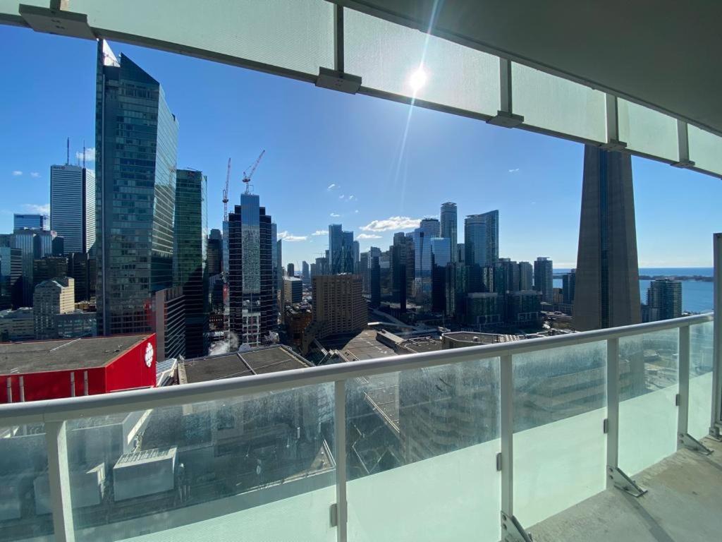 Grand View 2Br/2Ba Condos Cn Tower,Union,Tiff/Mtcc Toronto Bagian luar foto