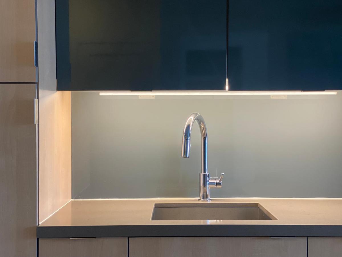 Grand View 2Br/2Ba Condos Cn Tower,Union,Tiff/Mtcc Toronto Bagian luar foto