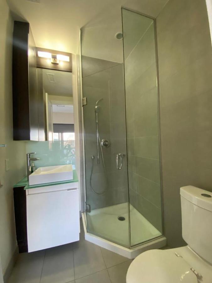 Grand View 2Br/2Ba Condos Cn Tower,Union,Tiff/Mtcc Toronto Bagian luar foto